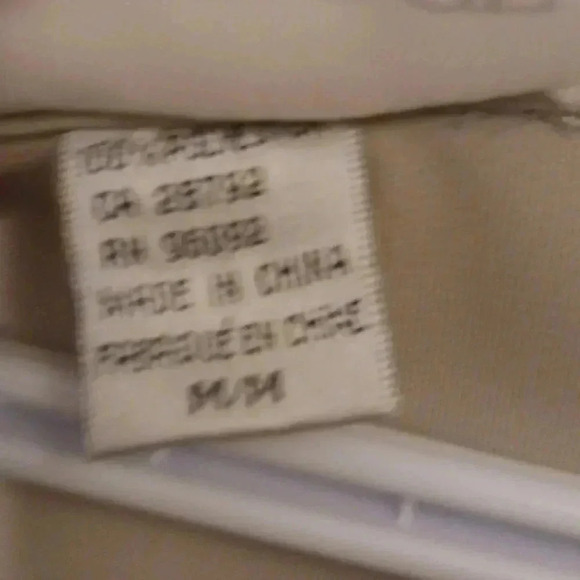 Beige short sleeve  shirt - Picture 4 of 6